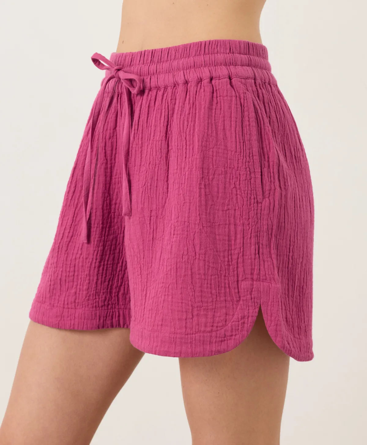 Women Pact Organic Coastal Double Gauze Curved Hem Short
