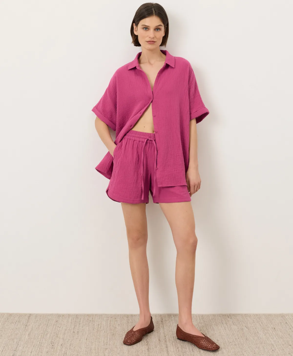 Women Pact Organic Coastal Double Gauze Curved Hem Short
