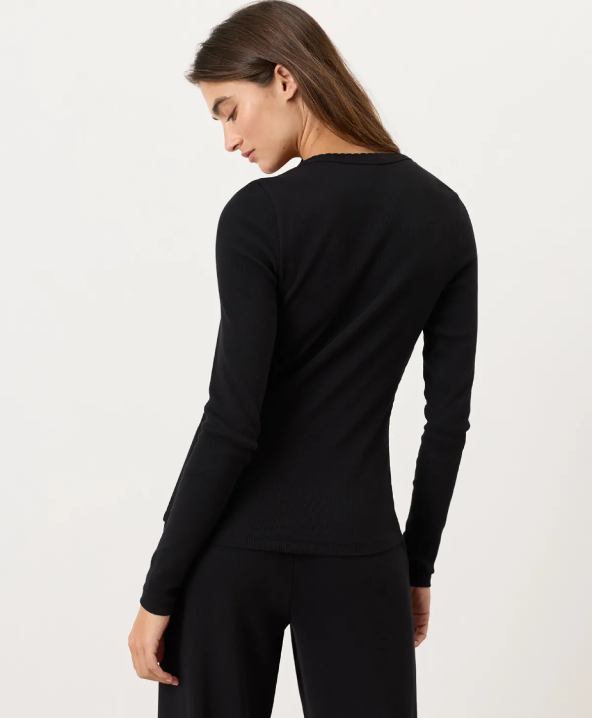 Women Pact Organic Dream Rib Slim Henley