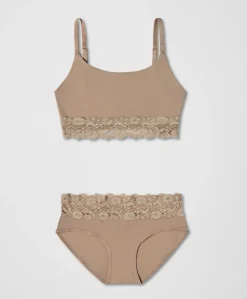 Women Pact Organic Lace Icon Set