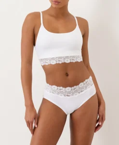 Women Pact Organic Lace Icon Set