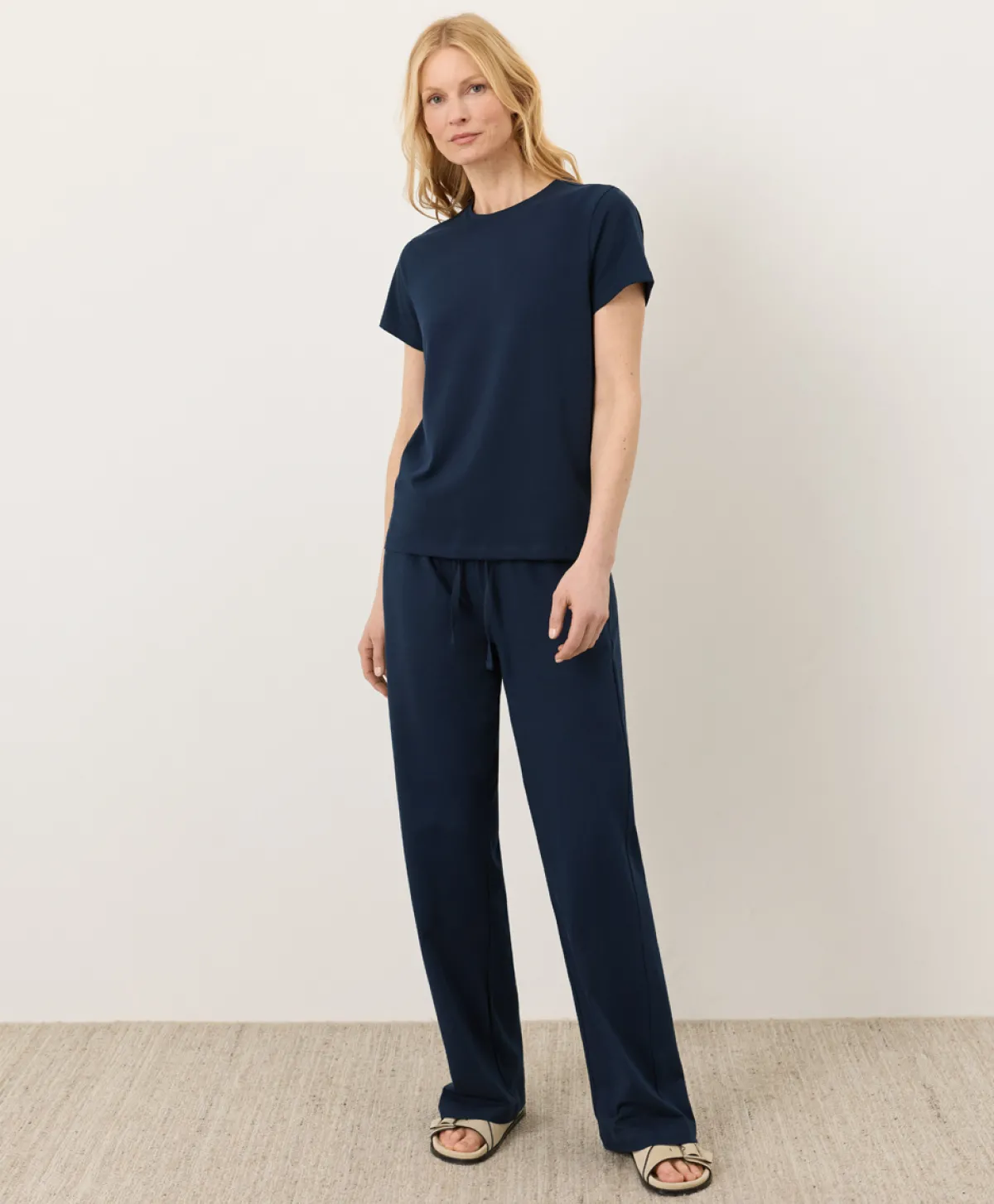 Women Pact Organic Luxe Essential Lunar Set