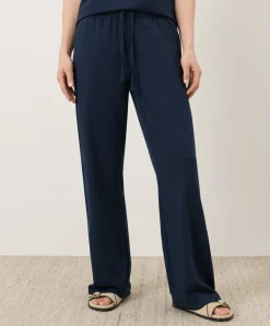 Women Pact Organic Luxe Essential Lunar Set