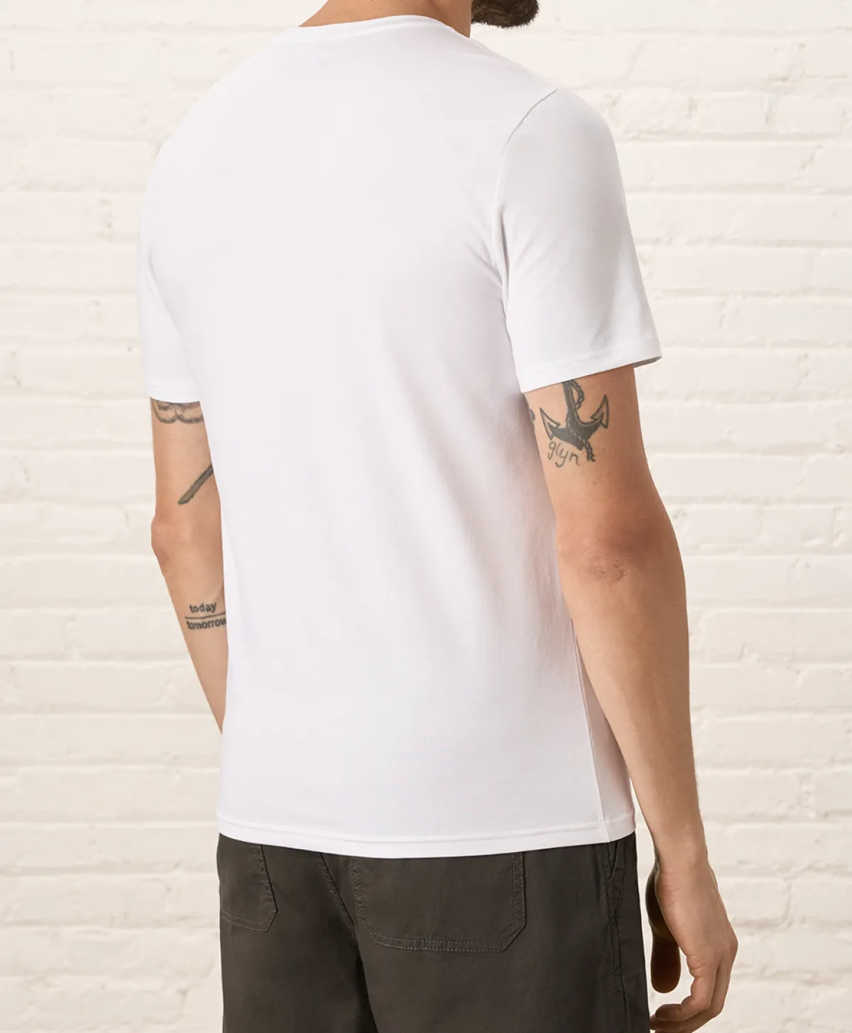 Pact Organic Luxe Essential Slim Fit Crewneck Tee
