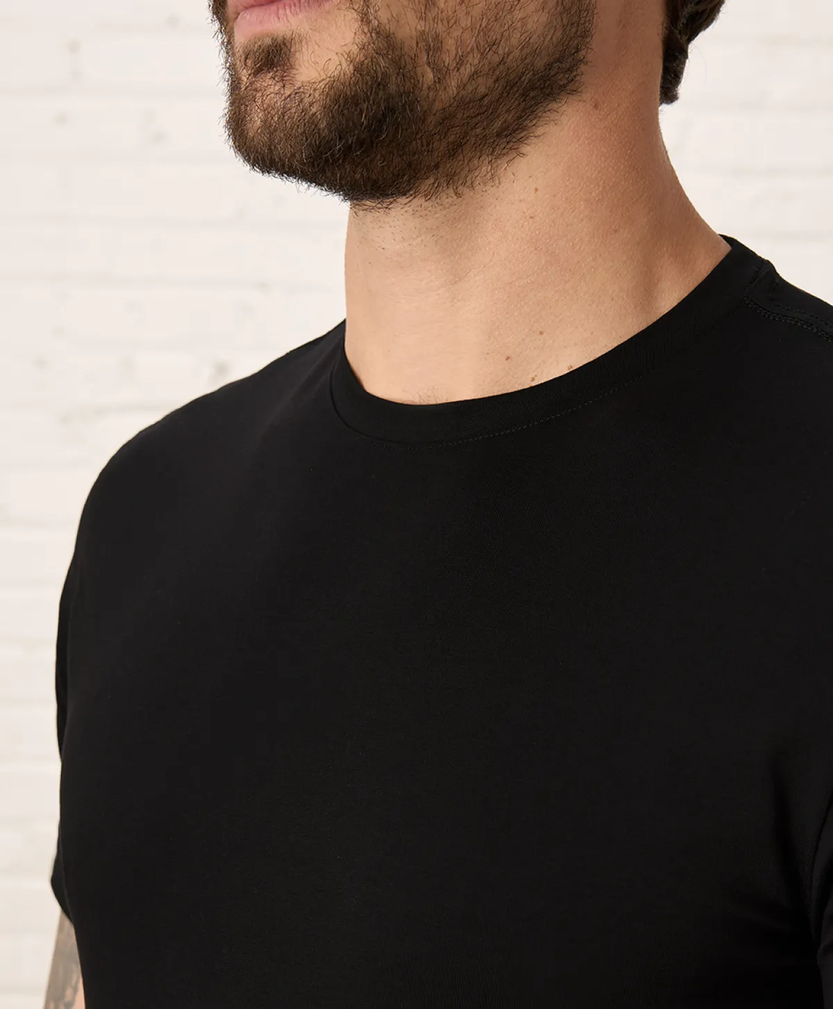 Pact Organic Luxe Essential Slim Fit Crewneck Tee