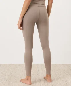 Women Pact Organic On The Go-To Core Set