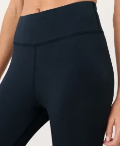 Women Pact Organic On The Go-To Cropped Legging