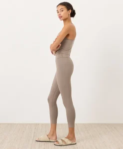 Women Pact Organic On The Go-To Cropped Legging