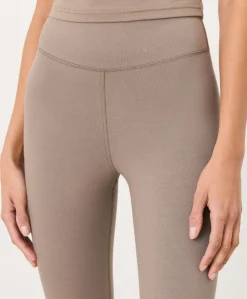 Women Pact Organic On The Go-To Cropped Legging