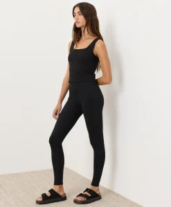 Women Pact Organic On The Go-To Legging