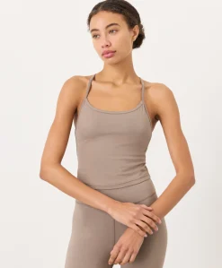 Women Pact Organic On The Go-To Shelf Bra Tank