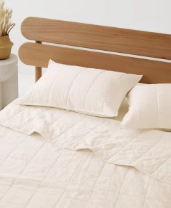 Women Pact Organic Quilt