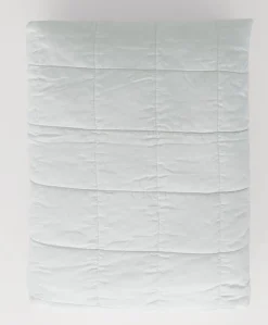 Women Pact Organic Quilt