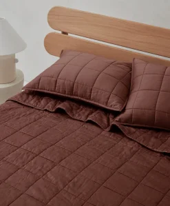 Women Pact Organic Quilt