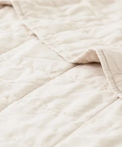 Women Pact Organic Quilt