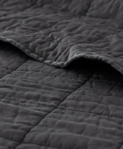 Women Pact Organic Quilt