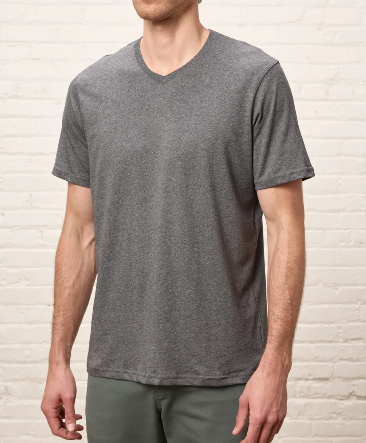 Pact Organic Softspun Essential V-Neck Tee