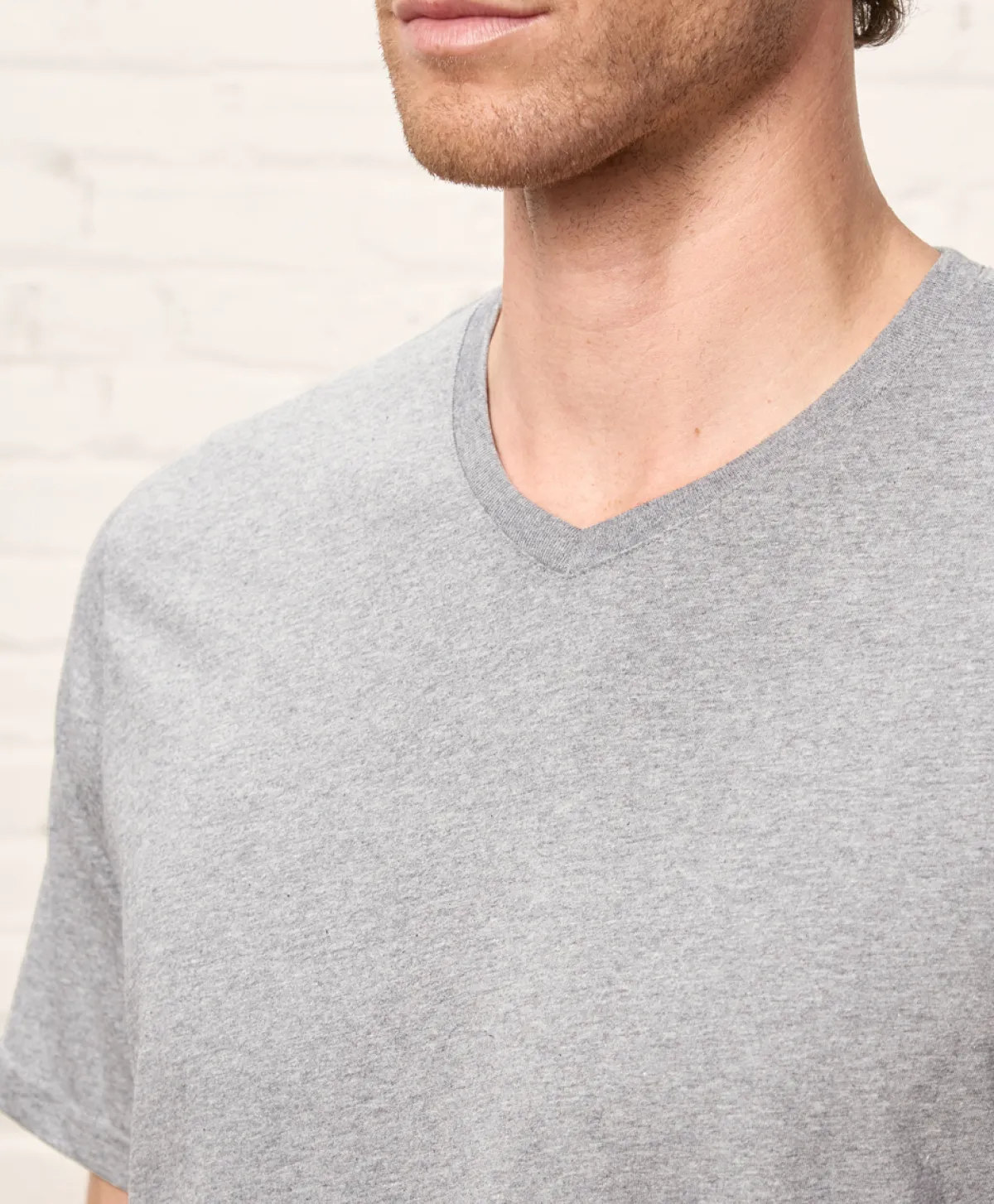Pact Organic Softspun Essential V-Neck Tee