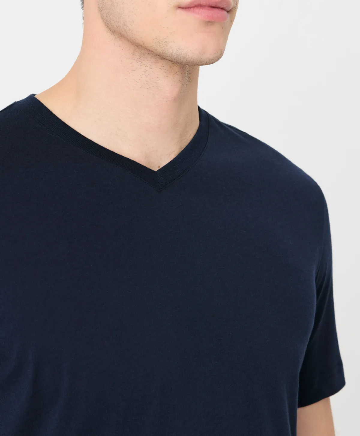 Pact Organic Softspun Essential V-Neck Tee