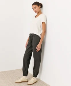 Women Pact Organic Stretch Poplin Jogger