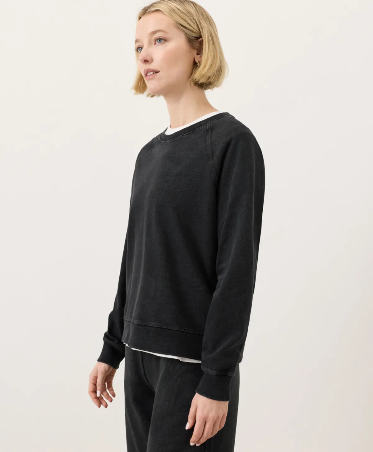 Women Pact Organic Weekends Relaxed Raglan Sweatshirt