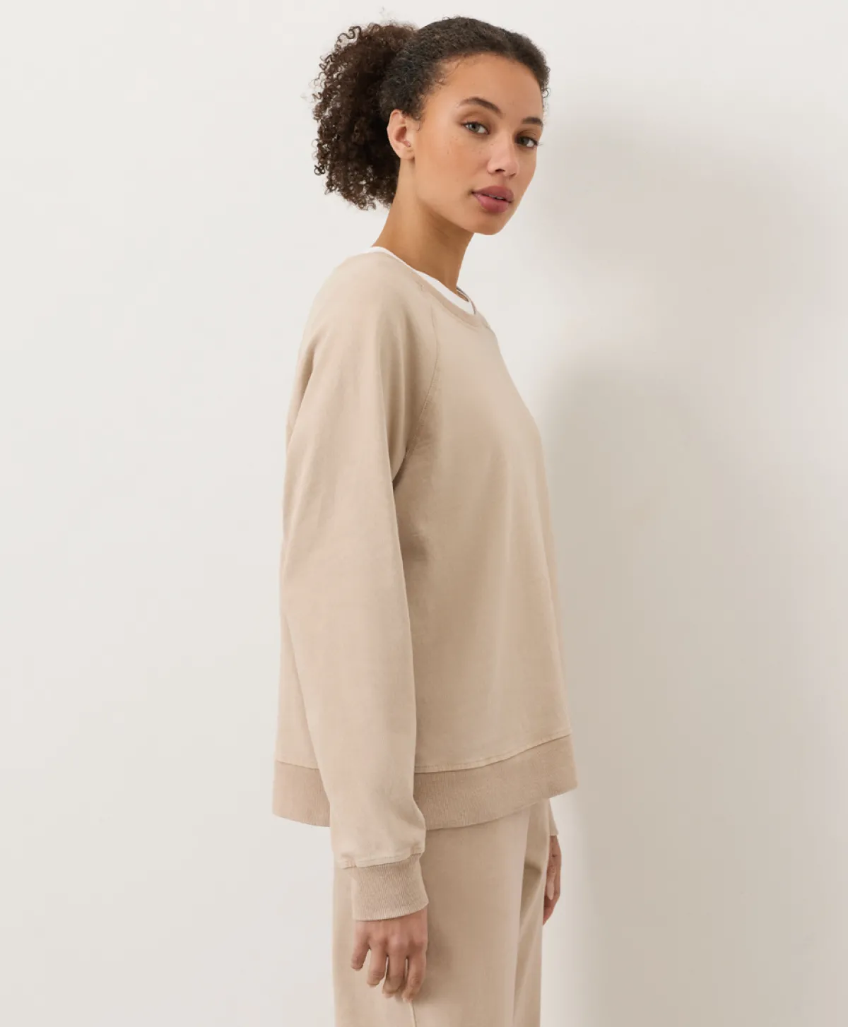 Women Pact Organic Weekends Relaxed Raglan Sweatshirt