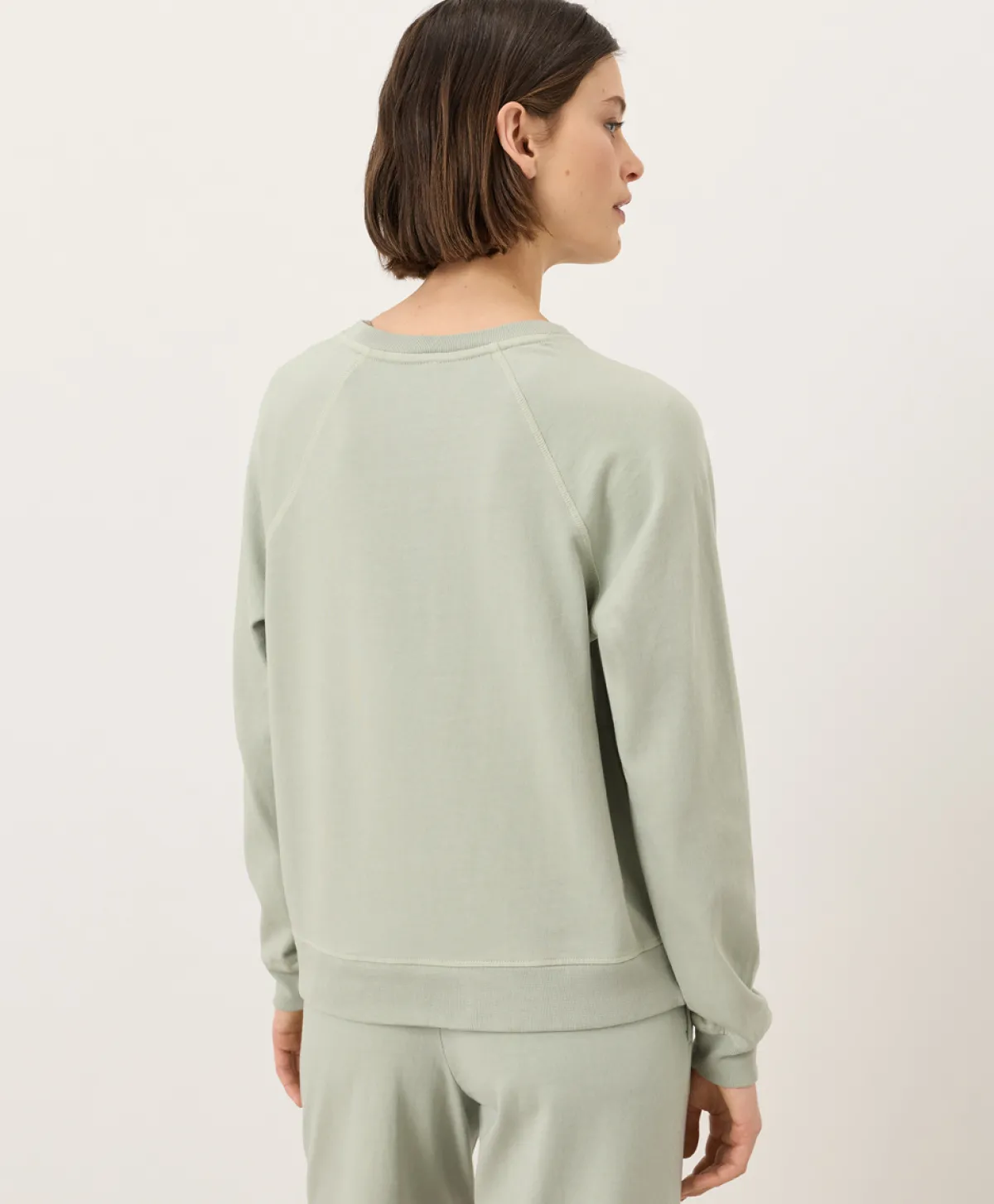 Women Pact Organic Weekends Relaxed Raglan Sweatshirt